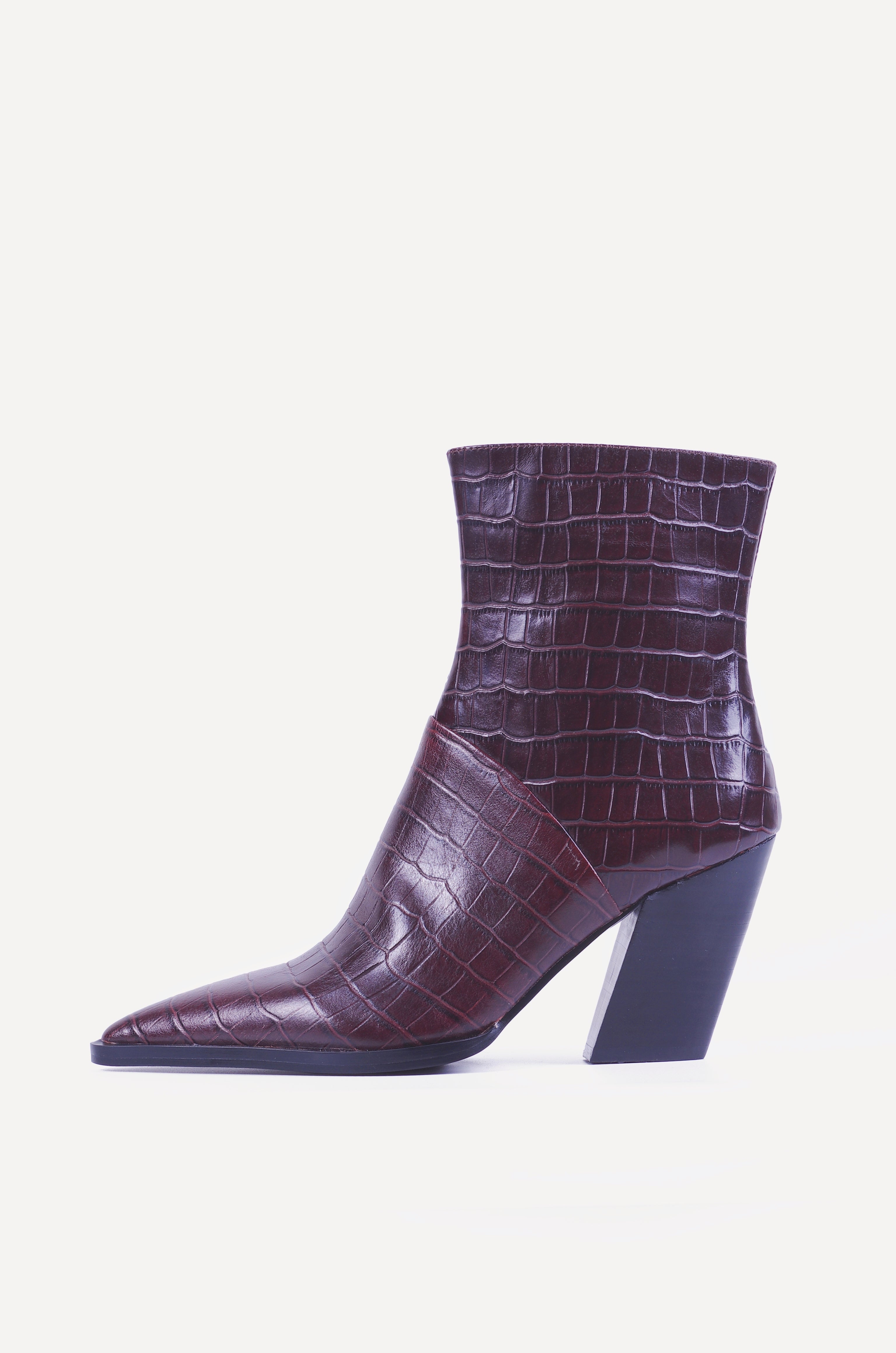 Escape From The West            ankle boot